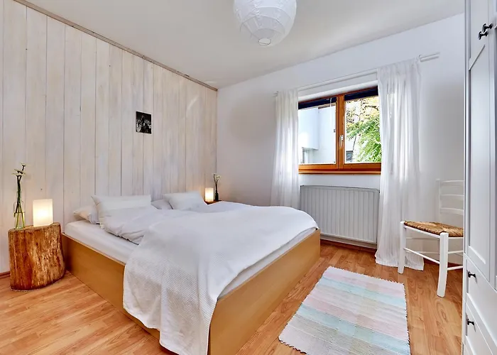 Emily's * 埃尔瓦尔德